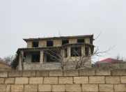 Satılır 7 otaqlı 800 m2 həyət evi Novxanı