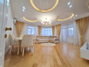 Satılır 3 otaqlı 146 m2 yeni tikili Nəriman Nərimanov m.