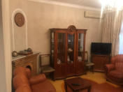 İcarəyə verilir 3 otaqlı 42 m2 köhnə tikili Nəriman Nərimanov m.