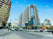 Satılır 4 otaqlı 218 m2 yeni tikili 28 Mall
