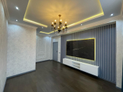 Satılır 3 otaqlı 88 m2 yeni tikili Gənclik m.