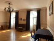 İcarəyə verilir 2 otaqlı 77 m2 köhnə tikili Sahil m.