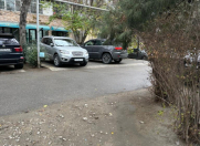 İcarəyə verilir 4 otaqlı 110 m2 obyekt Azadlıq prospekti m.