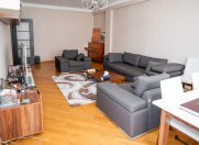 Satılır 3 otaqlı 140 m2 yeni tikili Nəriman Nərimanov m.