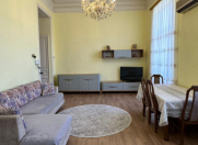 İcarəyə verilir 3 otaqlı 95 m2 köhnə tikili Sahil m.