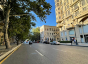 Satılır 5 otaqlı 250 m2 yeni tikili 9 mkr