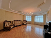 Satılır 4 otaqlı 162 m2 yeni tikili Gənclik m.