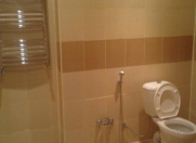 İcarəyə verilir 3 otaqlı 156 m2 yeni tikili Hərbi Hospital