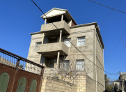 Satılır 7 otaqlı 440 m2 həyət evi Əhmədli