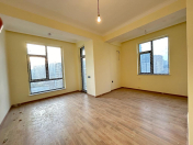 Satılır 3 otaqlı 97 m2 yeni tikili 28 May m.