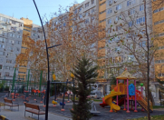 Satılır 2 otaqlı 65 m2 köhnə tikili Gənclik Mall