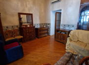 Satılır 3 otaqlı 70 m2 köhnə tikili Sahil m.