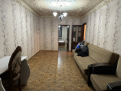 İcarəyə verilir 3 otaqlı 75 m2 köhnə tikili Sevinc k/t