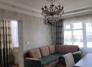 İcarəyə verilir 2 otaqlı 70 m2 köhnə tikili Həzi Aslanov m.