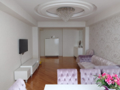 Satılır 3 otaqlı 120 m2 yeni tikili 9 mkr