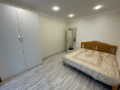 İcarəyə verilir 3 otaqlı 80 m2 köhnə tikili Bakı