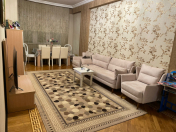 Satılır 2 otaqlı 95 m2 yeni tikili Gənclik m.