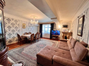 Satılır 4 otaqlı 110 m2 köhnə tikili Ayna Sultanova heykəli