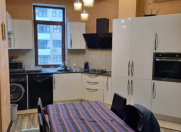 Satılır 3 otaqlı 90 m2 yeni tikili Bakı Dövlət Universiteti