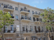 Satılır 1 otaqlı 75 m2 obyekt 28 May m.