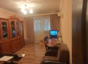 Satılır 2 otaqlı 55 m2 köhnə tikili Milli Məclis