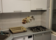 İcarəyə verilir 3 otaqlı 85 m2 köhnə tikili Əhmədli m.