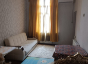 İcarəyə verilir 3 otaqlı 90 m2 köhnə tikili Gənclik m.