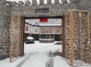 Satılır 20 otaqlı 750 m2 obyekt Qax