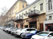 İcarəyə verilir 3 otaqlı 100 m2 köhnə tikili İçəri Şəhər m.