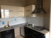 İcarəyə verilir 2 otaqlı 70 m2 köhnə tikili 9 mkr