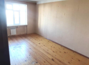Satılır 2 otaqlı 60 m2 köhnə tikili Əhmədli m.
