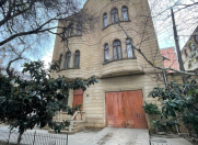 İcarəyə verilir 15 otaqlı 800 m2 villa Tibb Universiteti