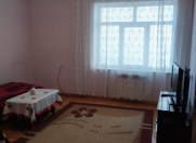 İcarəyə verilir 4 otaqlı 100 m2 köhnə tikili Nəsimi r.