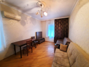 Satılır 2 otaqlı 60 m2 köhnə tikili Nəriman Nərimanov m.