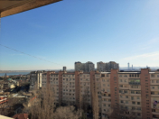 İcarəyə verilir 2 otaqlı 70 m2 köhnə tikili 7 mkr