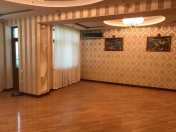 Satılır 5 otaqlı 250 m2 yeni tikili Nəsimi m.