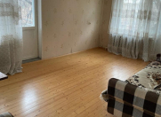 Satılır 4 otaqlı 110 m2 köhnə tikili Əhmədli m.