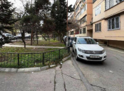 Satılır 2 otaqlı 70 m2 köhnə tikili Gənclik m.