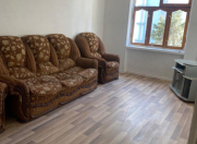 İcarəyə verilir 3 otaqlı 70 m2 köhnə tikili Xətai r.