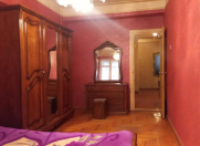 İcarəyə verilir 2 otaqlı 70 m2 köhnə tikili İnşaatçılar m.