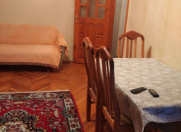 İcarəyə verilir 2 otaqlı 50 m2 köhnə tikili Elmlər Akademiyası m.