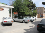 Satılır 14 otaqlı 300 m2 obyekt Ayna Sultanova heykəli