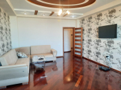 İcarəyə verilir 2 otaqlı 60 m2 yeni tikili 20 yanvar m.