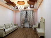 Satılır 2 otaqlı 100 m2 yeni tikili Ağ şəhər