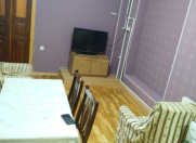 İcarəyə verilir 3 otaqlı 50 m2 köhnə tikili Yeni Yasamal