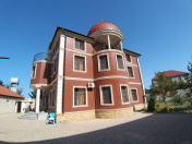 Satılır 6 otaqlı 470 m2 bağ evi Buzovna