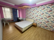 İcarəyə verilir 3 otaqlı 135 m2 yeni tikili Zərifə Əliyeva adına park