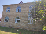 Satılır 8 otaqlı 250 m2 villa Zaqatala