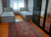 İcarəyə verilir 3 otaqlı 70 m2 köhnə tikili Binəqədi r.