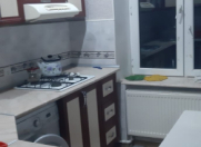 İcarəyə verilir 3 otaqlı 55 m2 köhnə tikili Elmlər Akademiyası m.